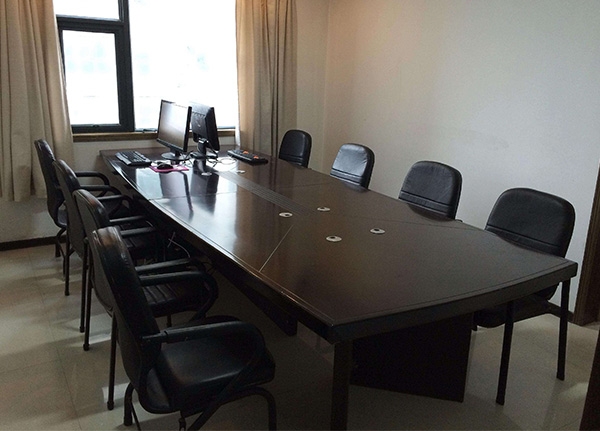 會(huì)議室