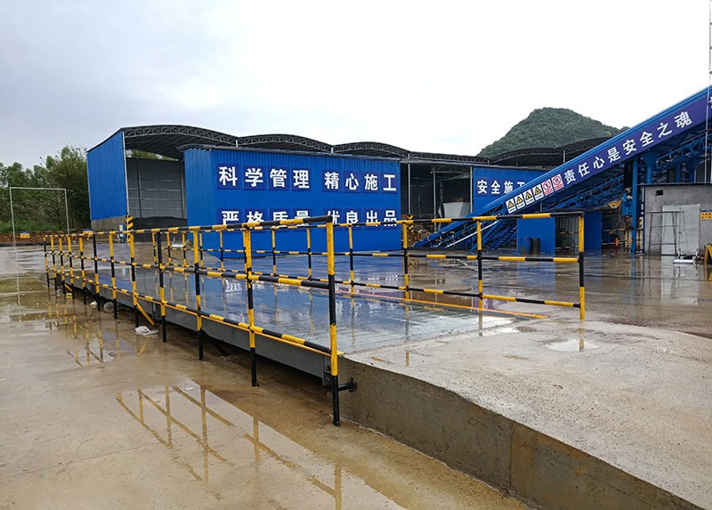 廣東清遠(yuǎn)英德廣連高速攪拌部